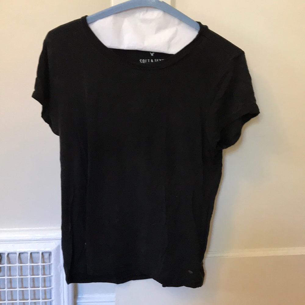 A simple black tee.